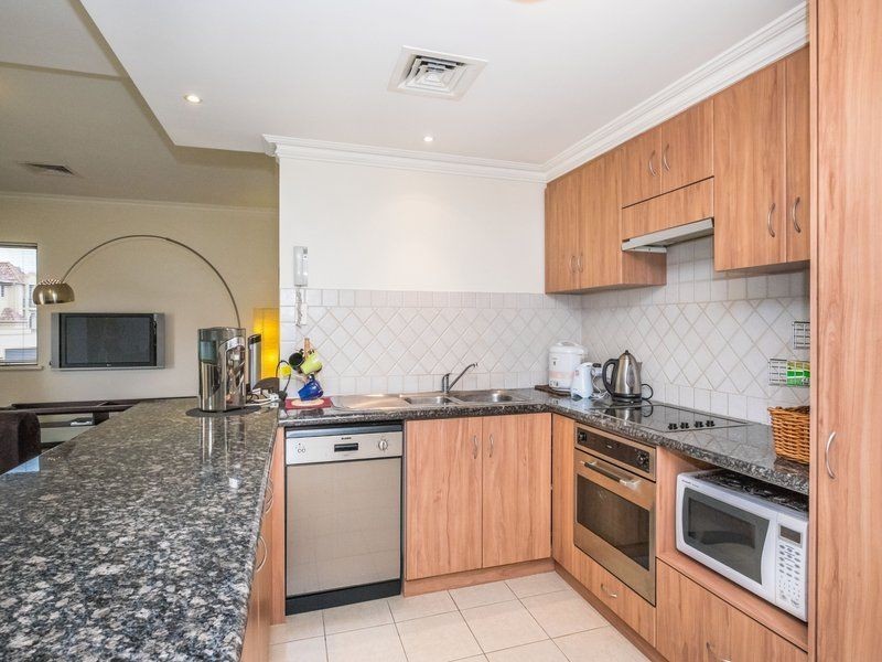 4/40 Victory Terrace, East Perth WA 6004