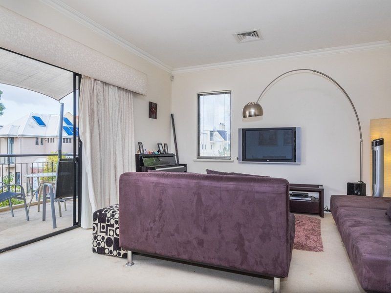 4/40 Victory Terrace, East Perth WA 6004