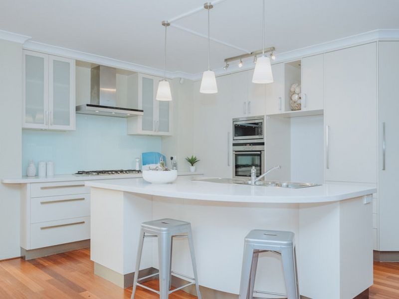 4 Flagstaff Lane, East Perth WA 6004