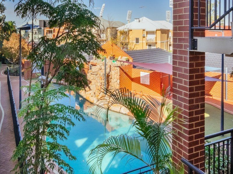 13/7 Bronte Street, East Perth WA 6004