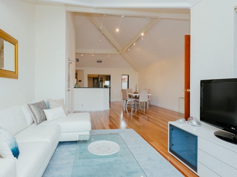 6/16-28 Waterloo Crescent, East Perth WA 6004