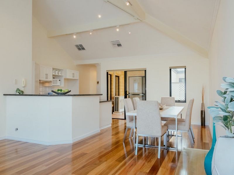 6/16-28 Waterloo Crescent, East Perth WA 6004