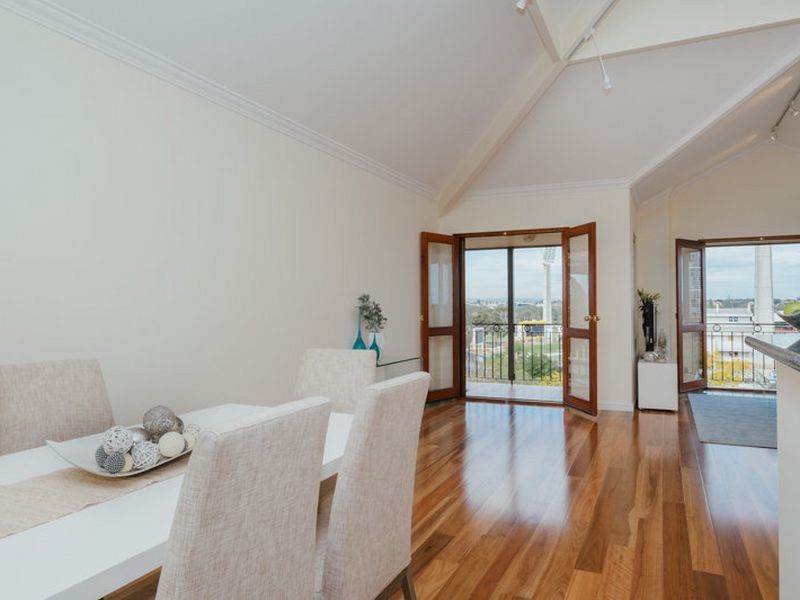 6/16-28 Waterloo Crescent, East Perth WA 6004