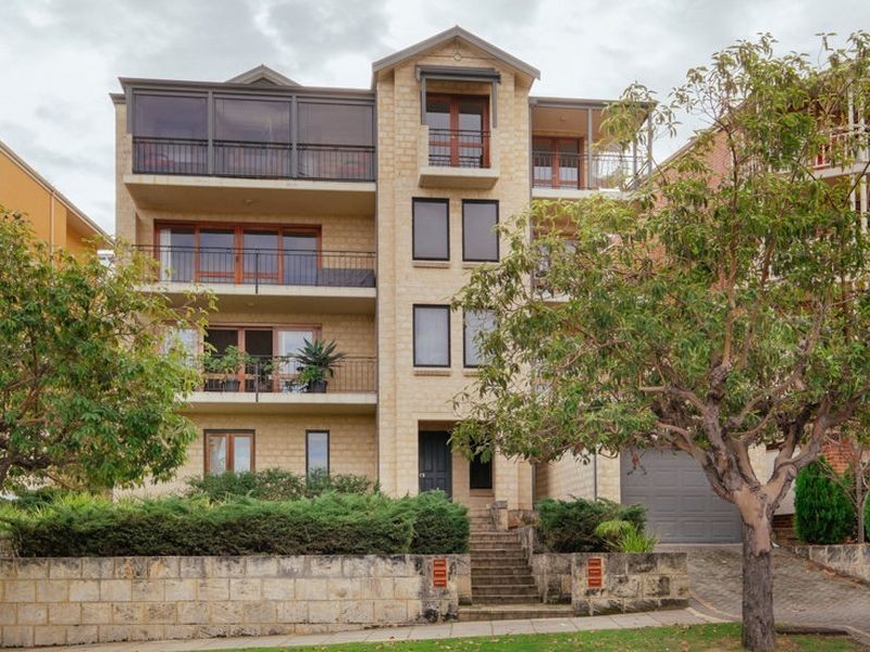 6/16-28 Waterloo Crescent, East Perth WA 6004