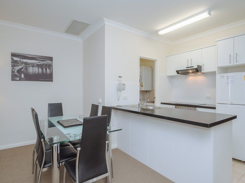 38/11 Regal Place, East Perth WA 6004