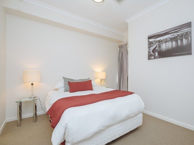 38/11 Regal Place, East Perth WA 6004