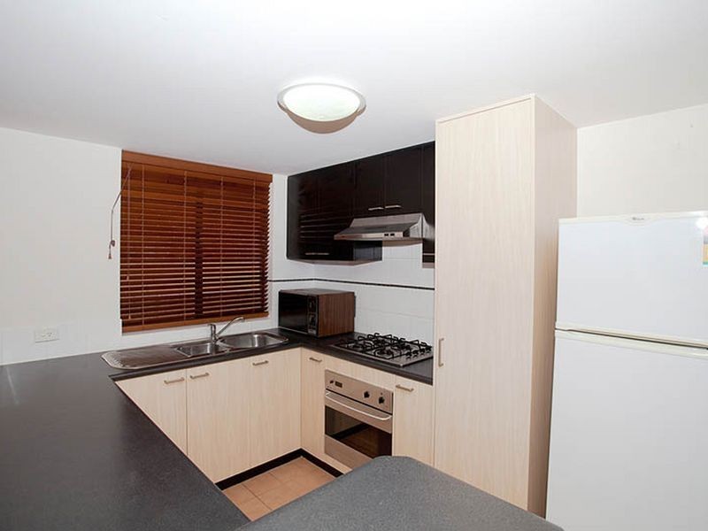 1/28 Bronte Street, East Perth WA 6004