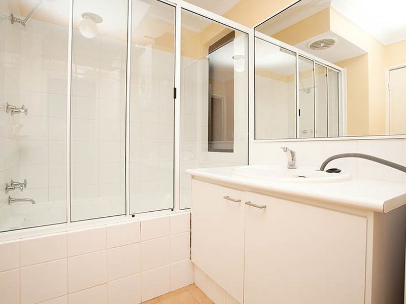 1/28 Bronte Street, East Perth WA 6004