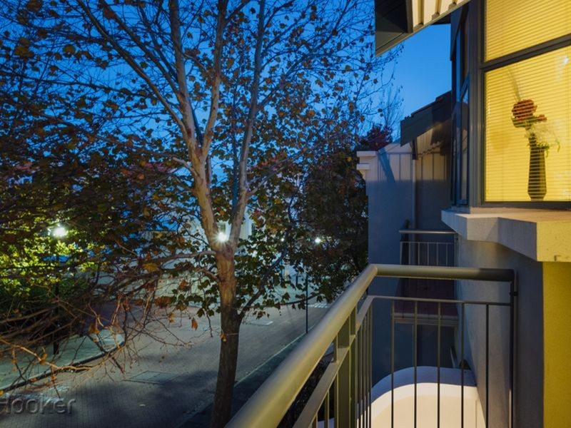 69 Henry Lawson Walk, East Perth WA 6004