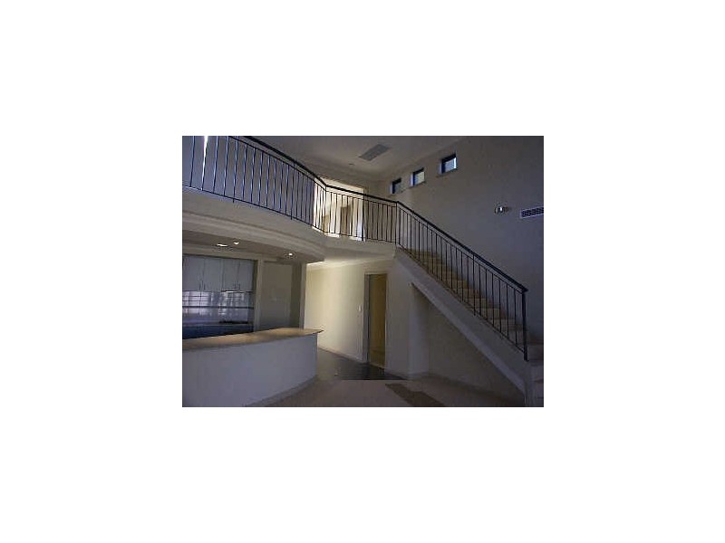 9/7 Fogerthorpe Crescent, Maylands WA 6051