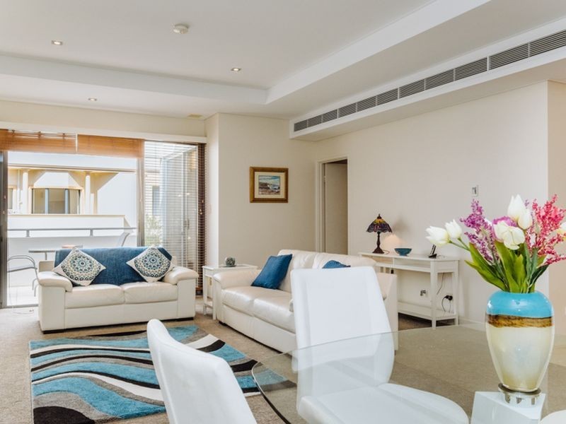 8/113 Royal Street, East Perth WA 6004