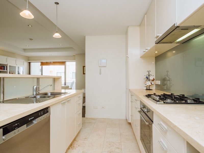 8/113 Royal Street, East Perth WA 6004