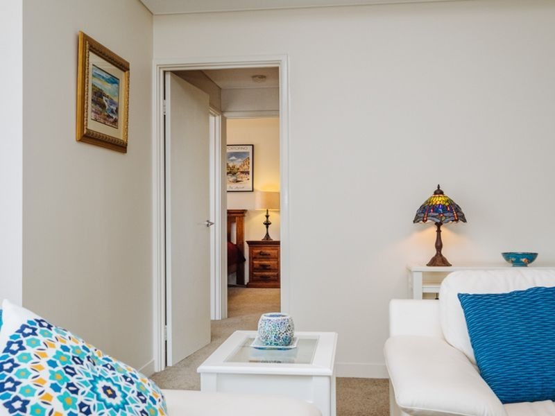 8/113 Royal Street, East Perth WA 6004