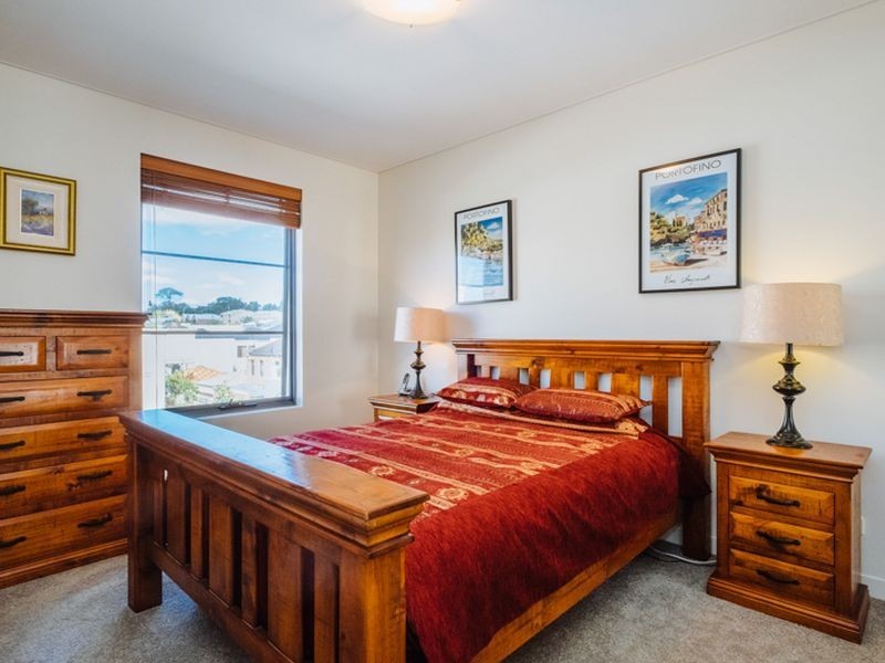 8/113 Royal Street, East Perth WA 6004