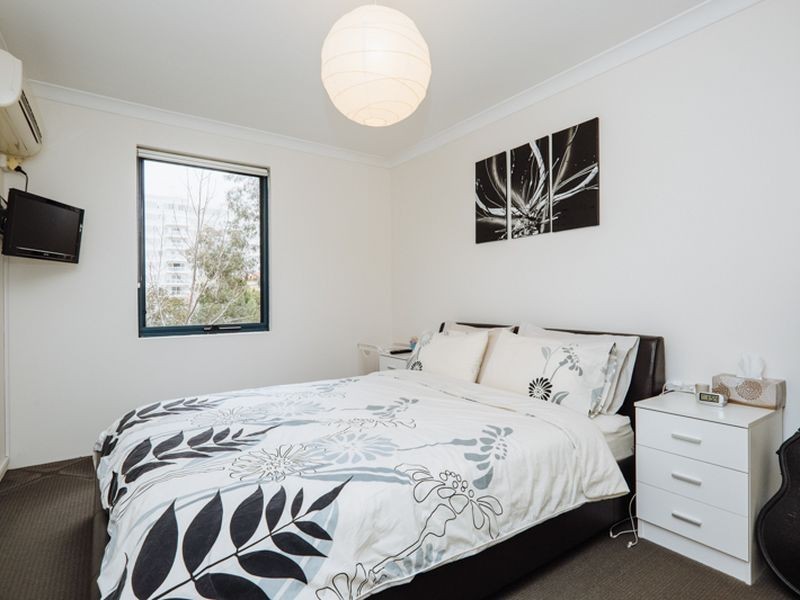 25/40 Wellington Street, East Perth WA 6004