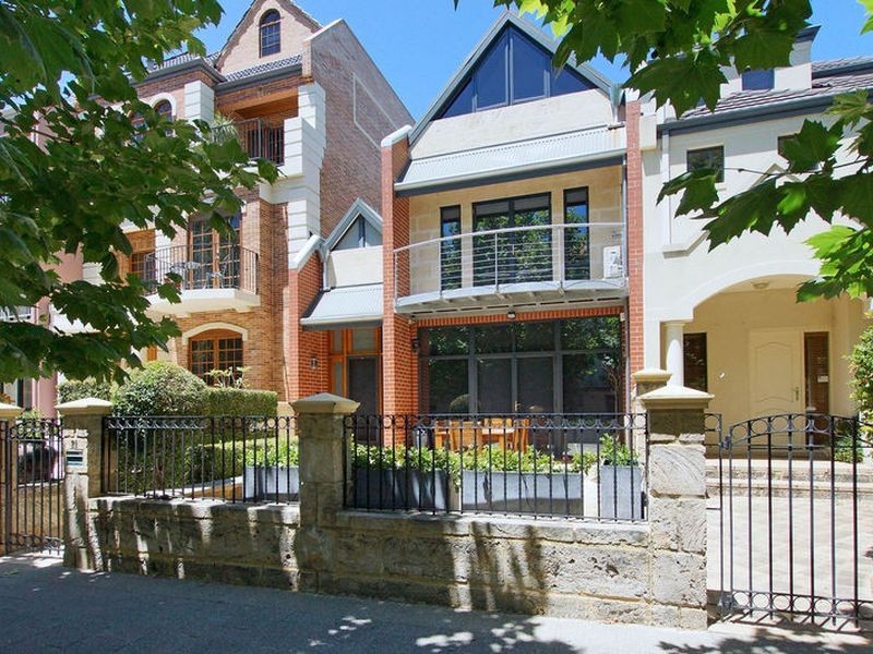 21 Royal Street, East Perth WA 6004