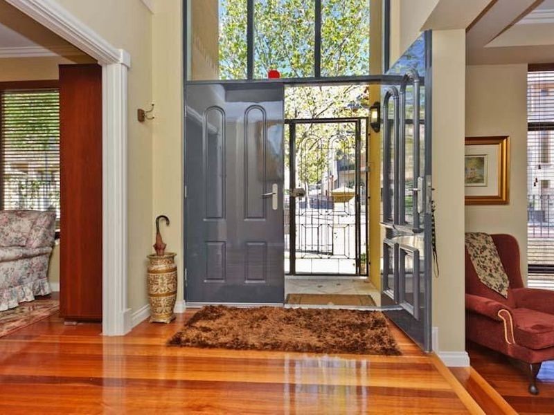 5 Haig Park Circle, East Perth WA 6004