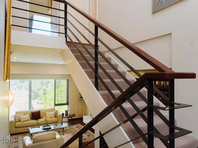 8 Jewell Lane, East Perth WA 6004