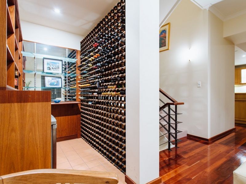 8 Jewell Lane, East Perth WA 6004