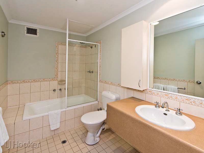 405/12 Victoria Avenue, Perth WA 6000