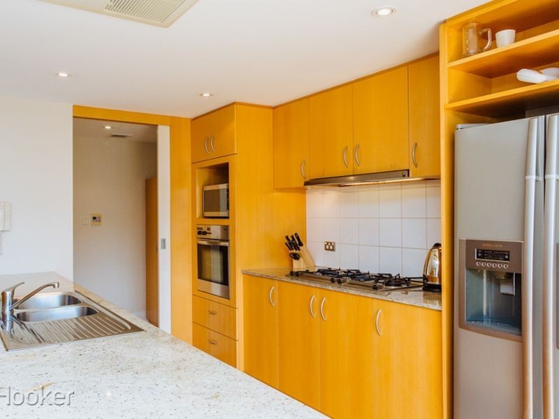 24/20 Royal Street, East Perth WA 6004