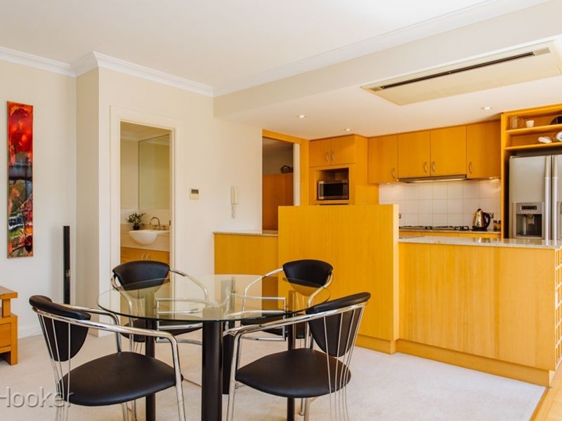 24/20 Royal Street, East Perth WA 6004