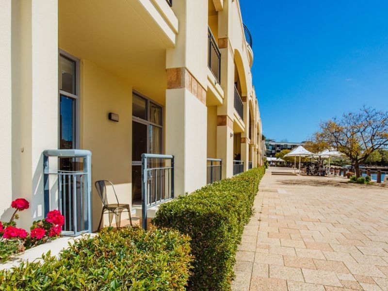 24/20 Royal Street, East Perth WA 6004