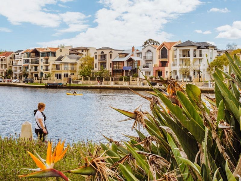 24/20 Royal Street, East Perth WA 6004