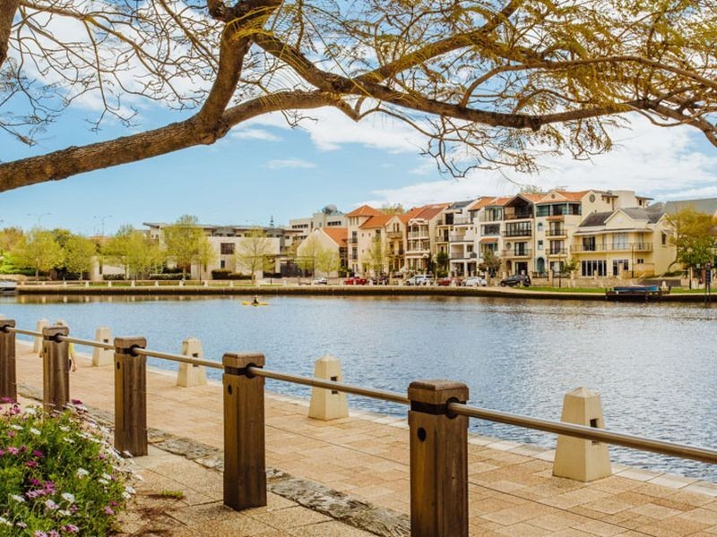 24/20 Royal Street, East Perth WA 6004