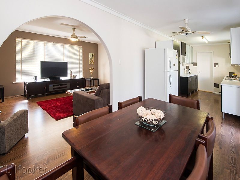 1 Sidcup Way, Kelmscott WA 6111