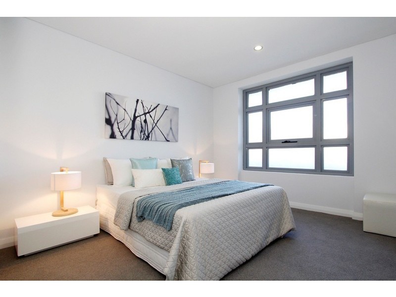 2/52 Wickham Street, East Perth WA 6004