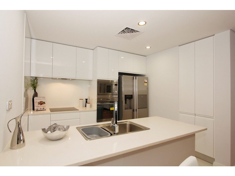 2/52 Wickham Street, East Perth WA 6004