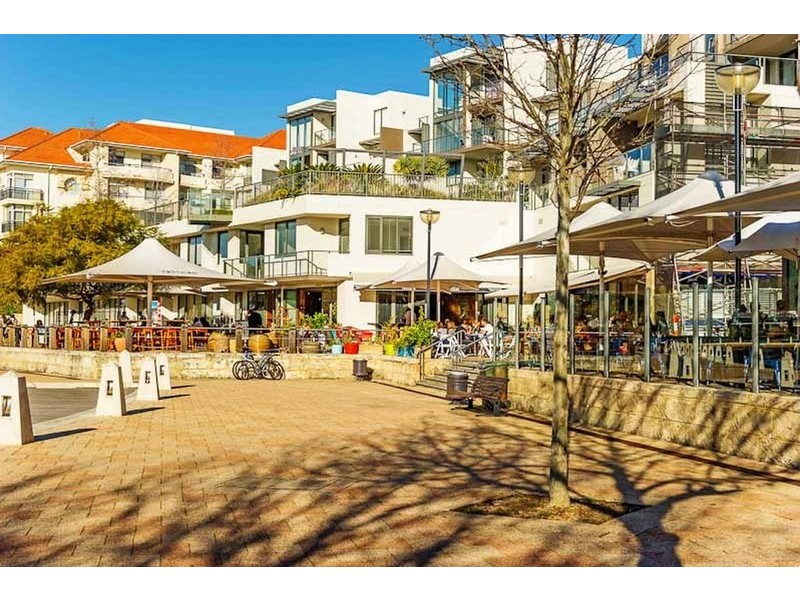 2/52 Wickham Street, East Perth WA 6004