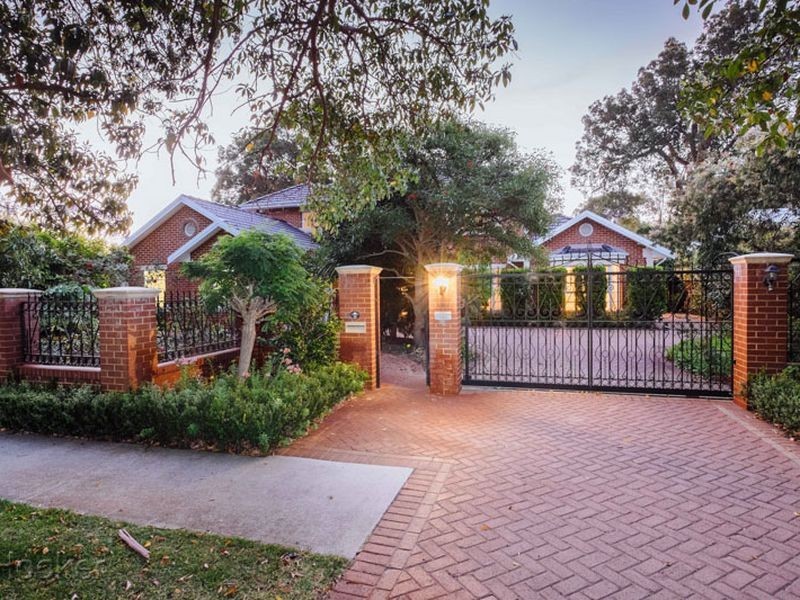 13 Campsie Street, Nedlands WA 6009