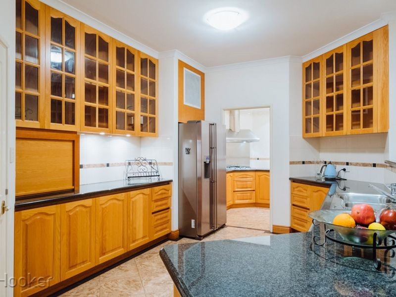 13 Campsie Street, Nedlands WA 6009