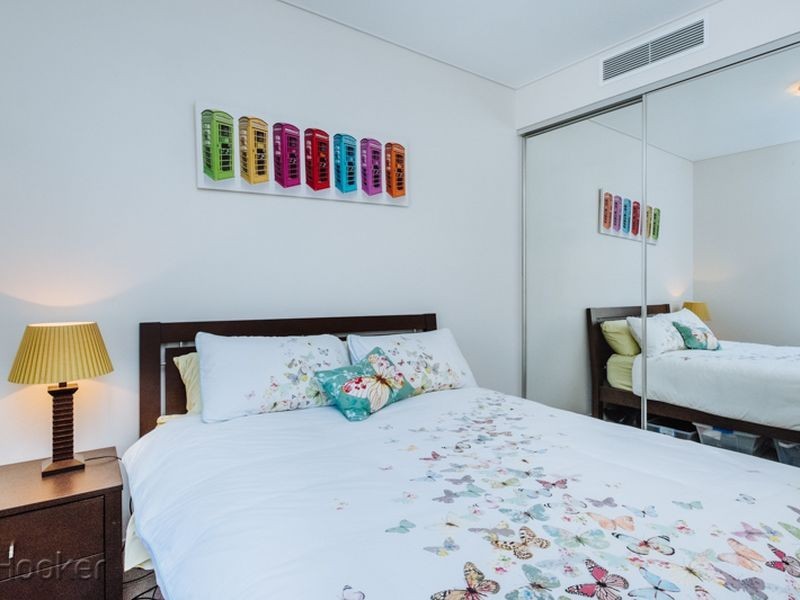 1/113 Royal Street, East Perth WA 6004