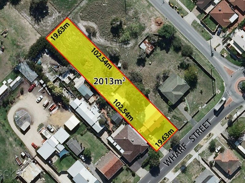 238 Wharf Street, Queens Park WA 6107