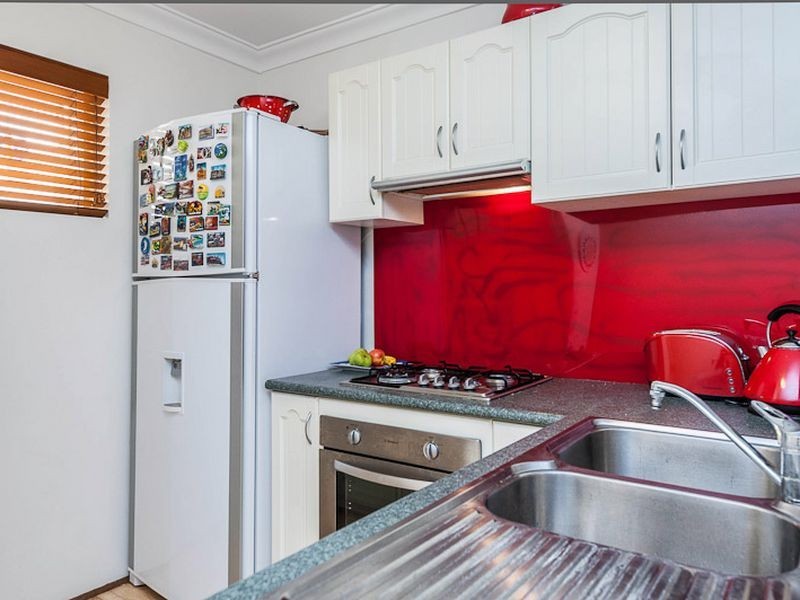 2/22 Nile Street, East Perth WA 6004