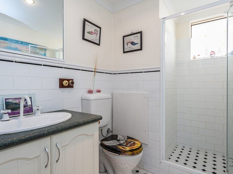 2/22 Nile Street, East Perth WA 6004