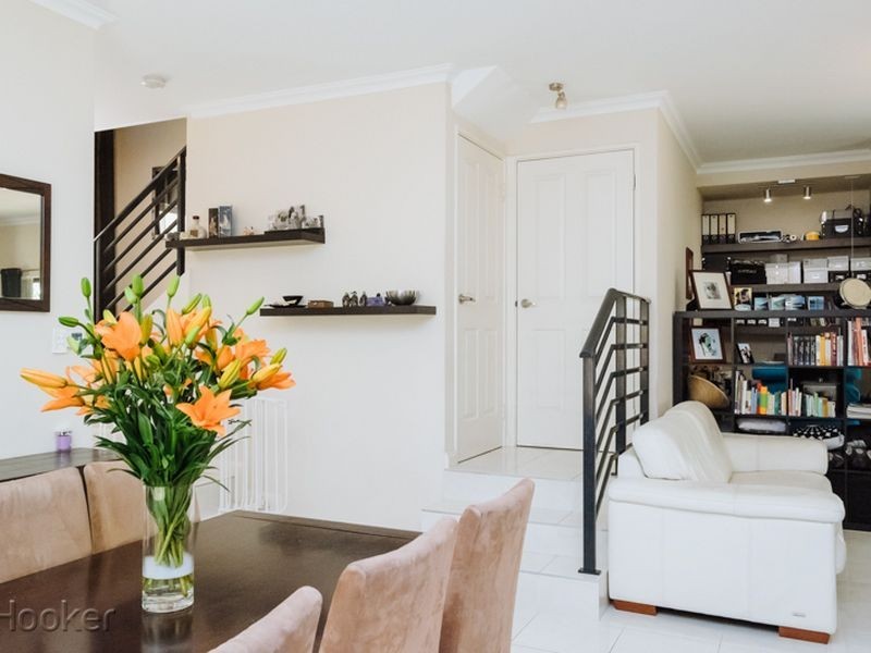 4/42 Gladstone Road, Rivervale WA 6103