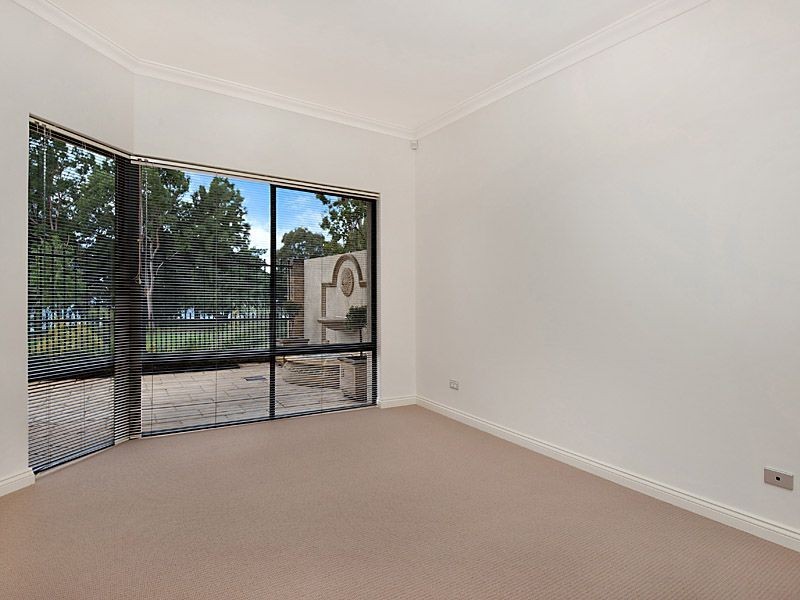 38 Jewell Lane, East Perth WA 6004