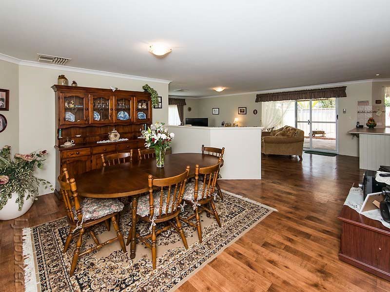 18 Jubata Court, Maida Vale WA 6057