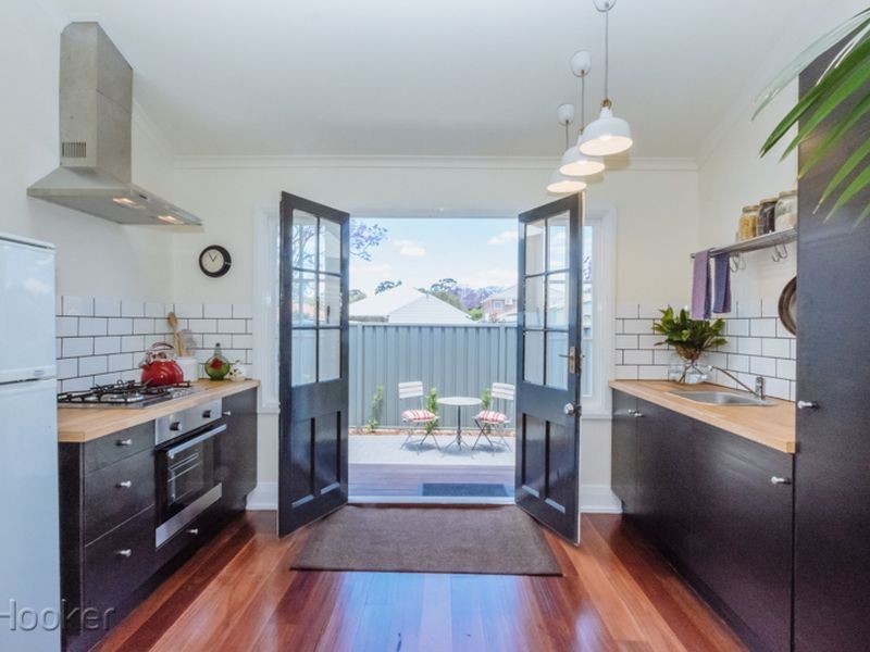 6 Camberwell Street, East Victoria Park WA 6101