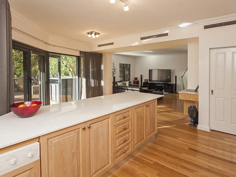 1/50 Trafalgar Road, East Perth WA 6004