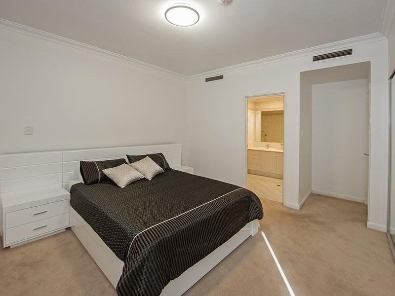 1/50 Trafalgar Road, East Perth WA 6004