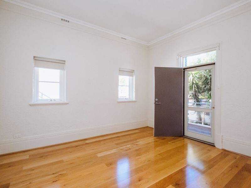 1/10 Smith Street, Perth WA 6000