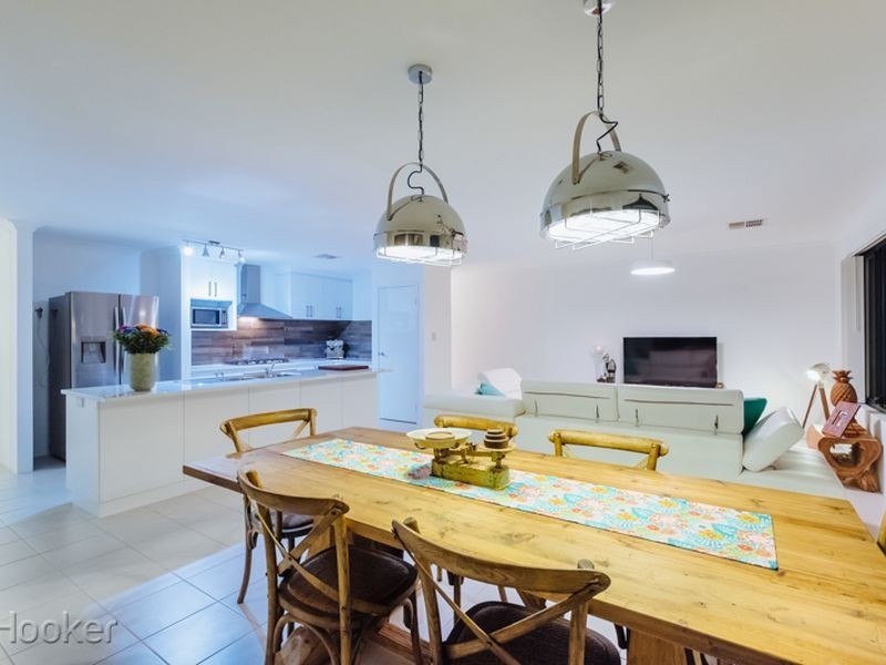 6 Malmaison Way, Landsdale WA 6065