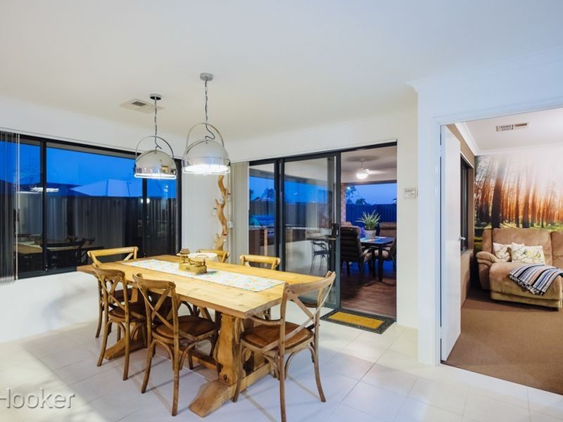 6 Malmaison Way, Landsdale WA 6065