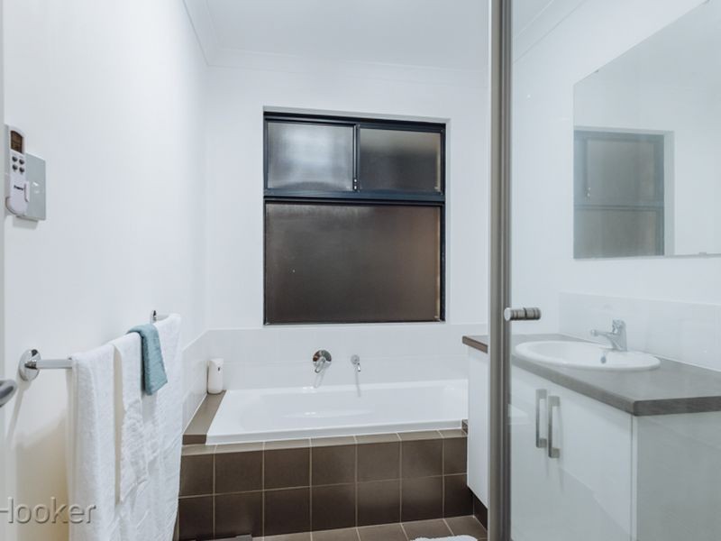 6 Malmaison Way, Landsdale WA 6065