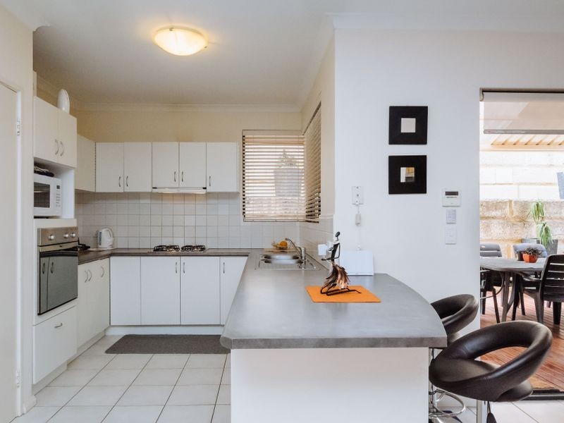 76 Reman Road, Embleton WA 6062